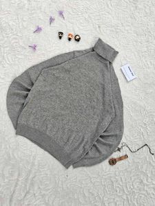 Polham turtle neck