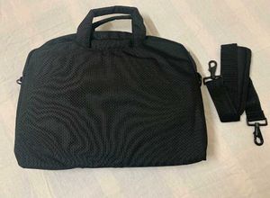 🆕 Black Laptop Bag
