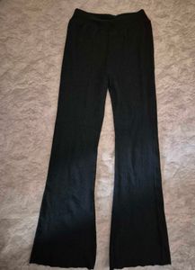 *2000's ribbed flare pants* 🧚‍♀️