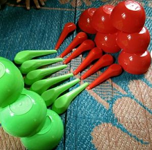 "Vibrant Combo Plastic Microwave Safe Soup Bowl Set of 12 (Red and Green) 🌈🥣"