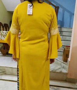 Women Printed Straight Yellow Kurti