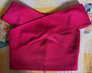 🩷Hot Pink CropTop🩷