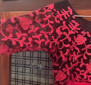 Rose Thread Work Yoke Kurta