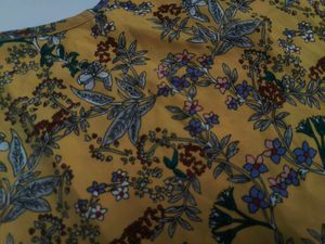 Yellow Floral Print Cropped Tank Top