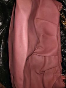 Chic Pink Shoulder Bag with Gold Chain