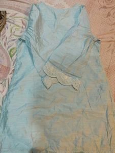 Blue Embroidered Kurta