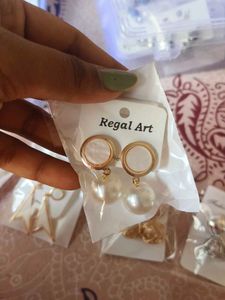 PACK OF 7 Earrings