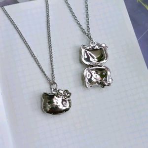 hello kitty photo locket