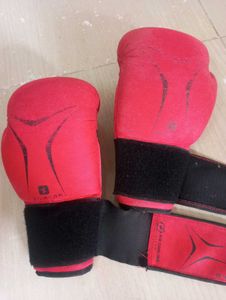 Red Boxing Gloves from Decathlon