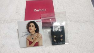 Kushals Flower Stud Earrings Totally new