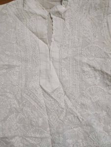 Elegant White Chikankari Kurta