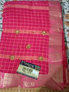 Bheru Creation Pink Embellished Saree