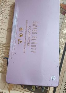 Swiss beauty and HR eyeshadow combo
