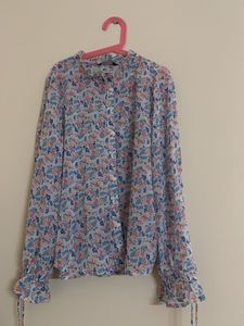 Floral Print Button-Up Blouse