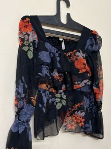 Floral Print Ruffle Top