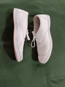Addison White Canvas Sneakers