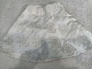 Elegant🇦🇮 Floral new Skirt