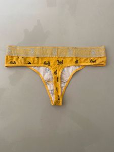 Victoria’s Secret brief set