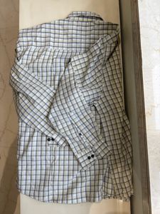 Men's Plaid Button-Down Shirt