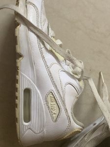 Nike girls shoes