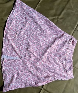 Printed skirt, pretty vibes 💗