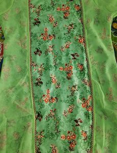 Price Dropped Beautiful Kurti Set With Dupatta
