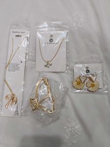 Jewellery Box: Necklaces and Earrings
