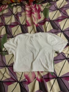SSS Cute Heart Graphic Crop Top