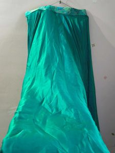ethnic skirt with belt and unstitched blouse