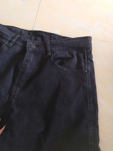 Black Cargo Jeans🖤