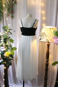 clearance sale ✨️Elegant Black &amp; White Dress