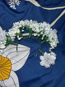 Beautiful Floral Hair Accessories