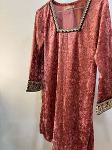 embroidered square neck velvet kurti with trouser