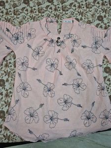 Pink Floral Print top