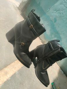 Stylish Black Heeled Ankle Boots