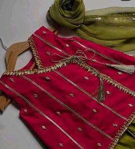 Elegant Girls' Ethnic Dress