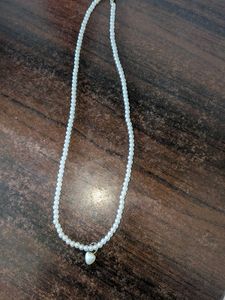 Charming Pearl Necklace with Heart Pendant