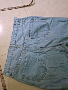 Light Wash Denim Jeans