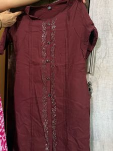 Maroon Kurta Set with Embellishments