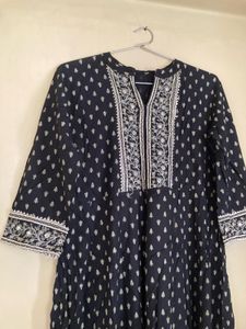 🩷SALE 🩷Combo Of 2 Beautiful Kurti’s