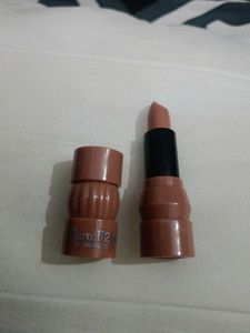 Nude Lipstick - Beautiful Shade