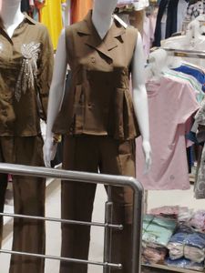 Sleeveless Brown Co-ord Set