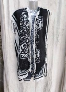 I. Stylish Black & White Printed Dupatta