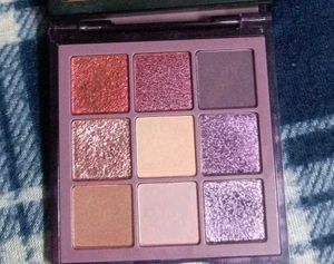 Huda Beauty Purple Haze Eyeshadow