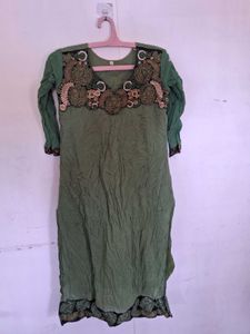 Beautiful Green Embroidered Kurta