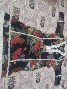 Floral Print Kurta with Lace Trim