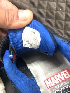 Marvel Bubble Gummers Sneakers - Size 7