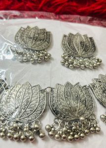 Oxidized Silver Lotus Necklace &amp; Earring Set