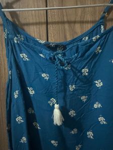 Chic Blue Floral Print Cami Top