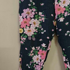 H&amp;M floral pull on pants